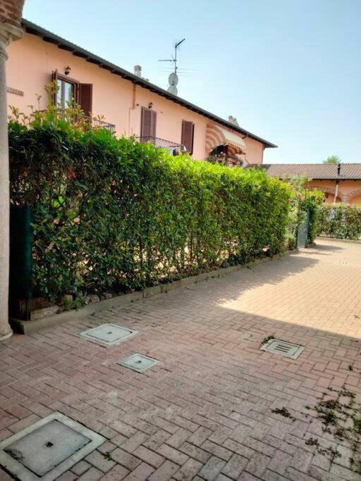 Appartamento In Cascina Lombarda Caselle Lurani ภายนอก รูปภาพ
