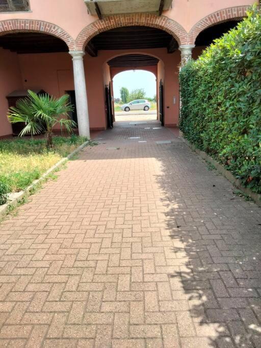 Appartamento In Cascina Lombarda Caselle Lurani ภายนอก รูปภาพ